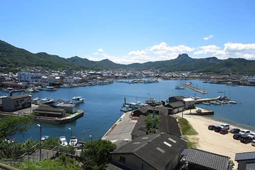庵治石